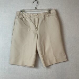 Chicos Shorts Size 0 Womens 4 Beige Bermuda Stretch Flat Front Casual